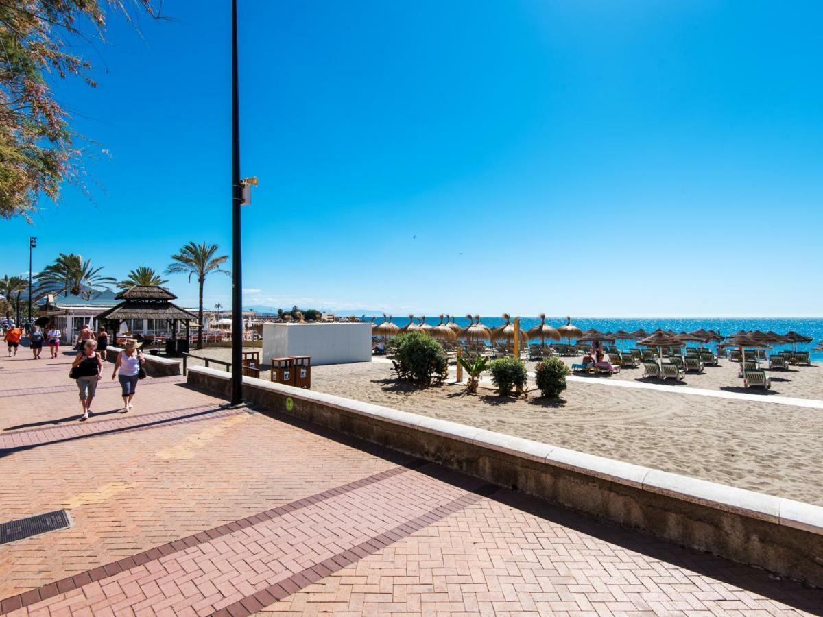 Rentandhomes Fuengirola Beach Apartment Bagian luar foto